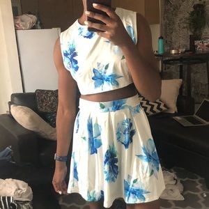 FLORAL TWO PIECE SET